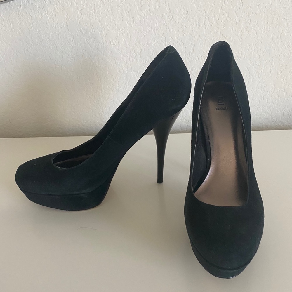 Baker black heels size 10B